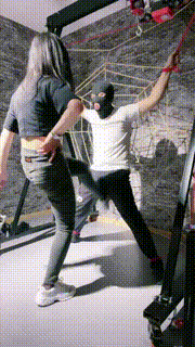 【冷凝大大】黑丝全体重踩踏 bf20513