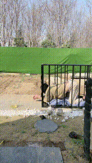 【沅芷大人】15小时囚禁后上刑圣水鞭打 bf25577