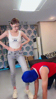 【艾琳】运动女神暴力踢踹【续集】 bf17653