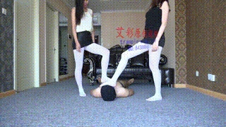 双人1小时白丝蹂躏窒息调教