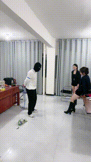 【苏御大大】3S群调-反绑提档sp鞭打全体重踩踏【完整版】 bf34128_1