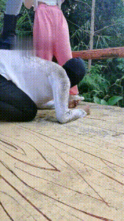 【暴力美学】户外发现小乞丐虐成狗【双视角版】 bf18586_1