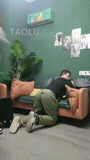 【刘二狗】双素人女仆tj-耳光_鞭打_踩踏 bf9035