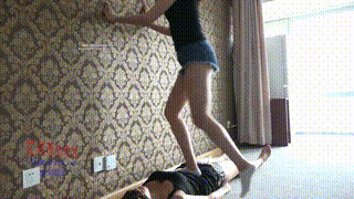 【小妮女女】白袜裸足TJ女M