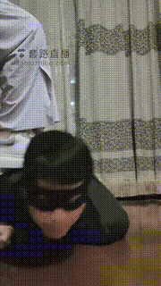 【文文文】被素人姐姐小白鞋虐 bf19001