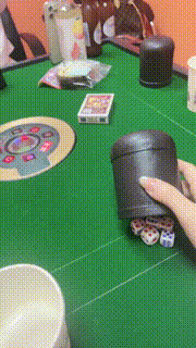 【一诺大小姐】女仆店4S调-桌下舔鞋伺候全体重踩踏【双视角版】 bf28289_2