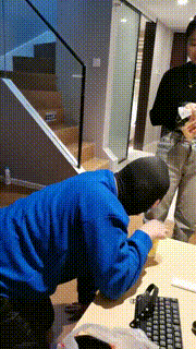 【海绵大大】入圈首调-小白鞋踩踏_赏赐圣水 bf23863