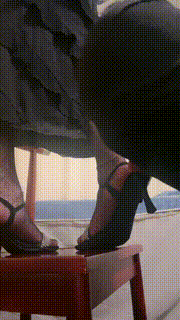 【木子大大】舔闻网袜高跟-踩狗舌-吃口水-sp骑马踩踏-喝圣水 JS23062601