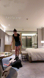 【盖洛】粗跟硬底皮鞋猛踹 bf28815