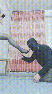 【灵竹】白领黑丝胯下狗 bf24210