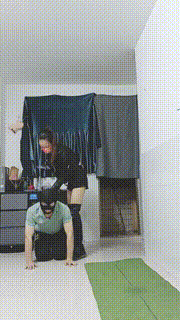 【美娜格格】美容院技师长靴裸足踩喂食 bf21214