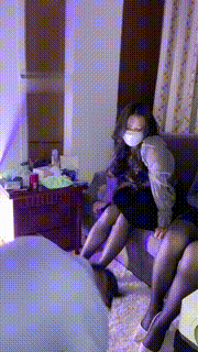 【杭州冰琳】双s强迫喝圣水_口水_脚喂食_重度耳光_踢裆 bf7114