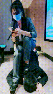 【Alice女王】皮鞋踩踏耳光极致羞辱（续集） bf19890