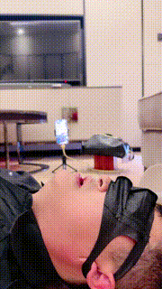 【维妮】转胯腿绞-耳光全体重踩踏-舔脏鞋-喝圣水【双视角完整版】bf30111_2