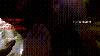 电竞按摩椅躺着享受