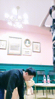 【甜桃】圈养狗-强制圣水-踩踏喂食-耳光抽 bf34136