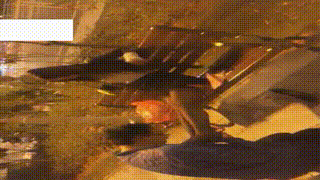 【VIVI 】圣诞节马路边花式圣水超刺激