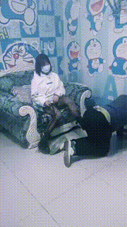 【开发素人】极品美女小刘暴力tj男神 bf7332