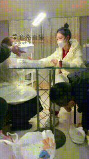 【惜沫】刺激!美甲店当众素人的面tj狗 bf21521