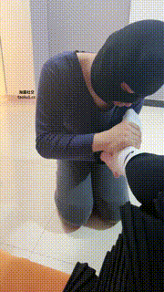 【甜音】骑马跪爬_跪舔原味白袜JS241113-16