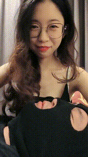 【点点】黑丝诱惑_强制喂口水