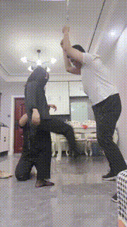 【辣姐】残暴重度提档鞭打刑虐【下】 bf33394