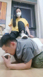 【明明】素人S开发-舔帆布鞋反绑虐乳强制闻袜子 bf28767