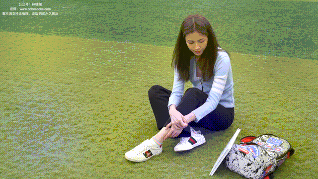 NO.021 泡芙-板鞋、白棉袜、裸足