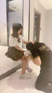 【娇娇S】学生S-小白鞋白袜辱-吃袜子-鞭打-闻鞋【完整版】bf30500_1