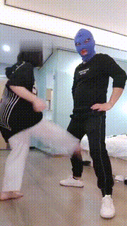 【德意志】4素人小姐姐群殴专场-踢裆口水暴力调 bf8529