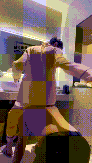 【小格】脚下伺候主人起床【双视角版】JS250317-44_01