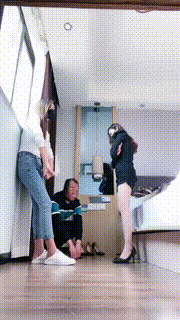 【多多】双S-小白鞋高跟原味脚辱地毯【双视角版】 bf24728_1