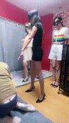 【女仆店S】3素人S-高跟踩-转胯-轮流舔鞋-掐脖-全体重踩踏 bf29373